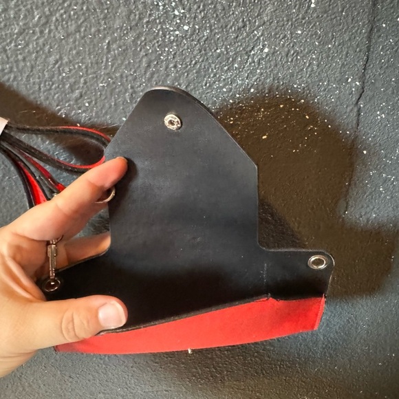 Ray Ban Red and Black Crossbody Wallet and Sunglasses Holder with Strap - Picture 3 of 6